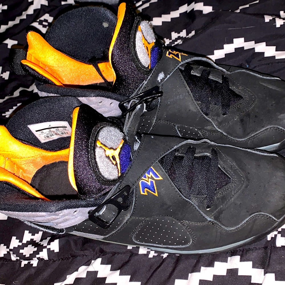 Jordan retro 8 Phoenix Sun color way.